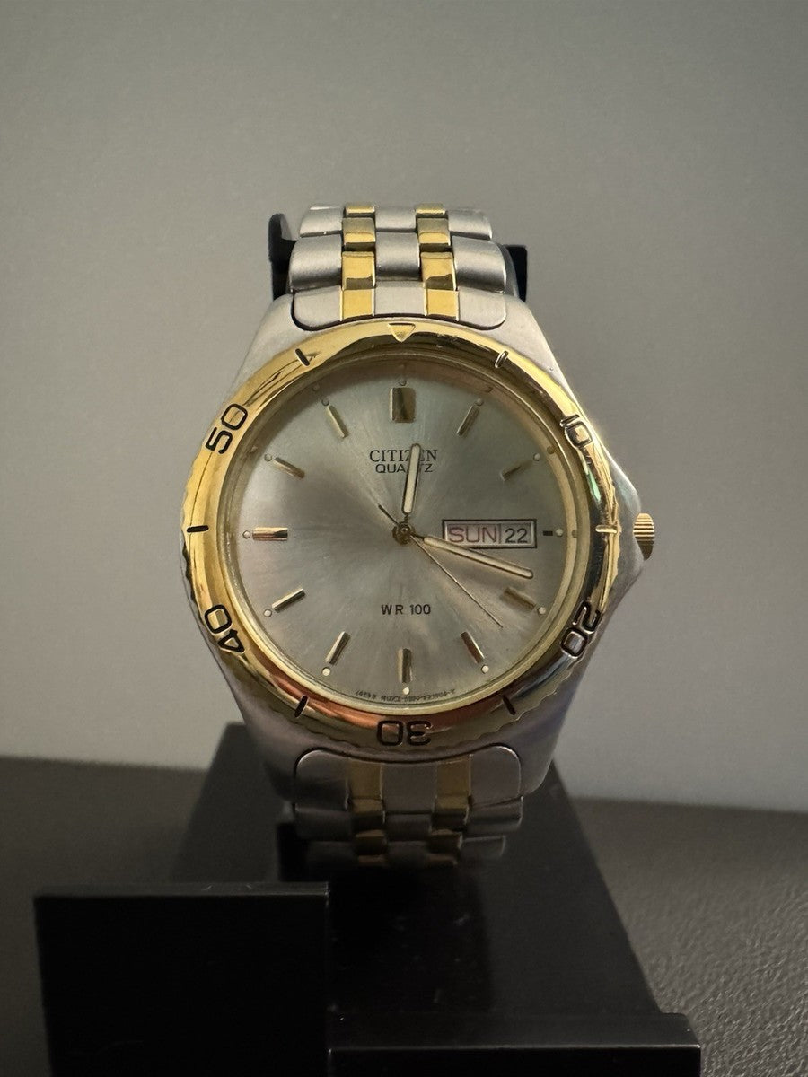 Vintage Citizen Quartz Day Date Mens Two Tone